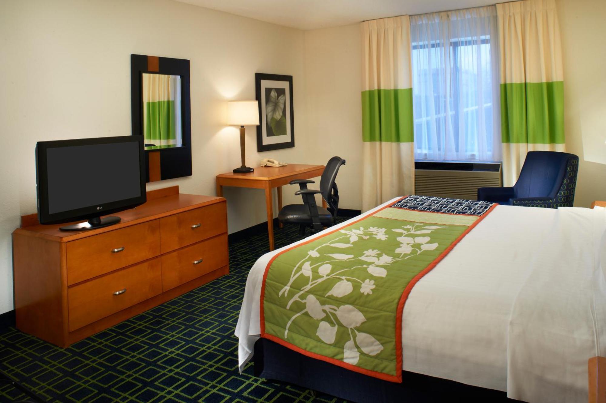 Delta Hotels By Marriott Indianapolis East Exterior foto